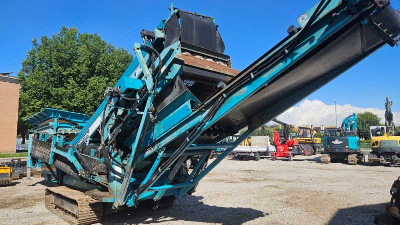 OmecoHub - POWERSCREEN CHIEFTAIN 600